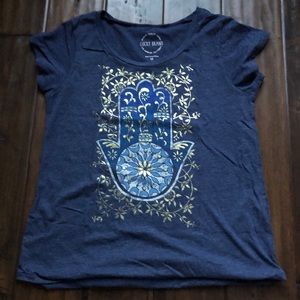 Lucky Brand vneck T-shirt with hamsa